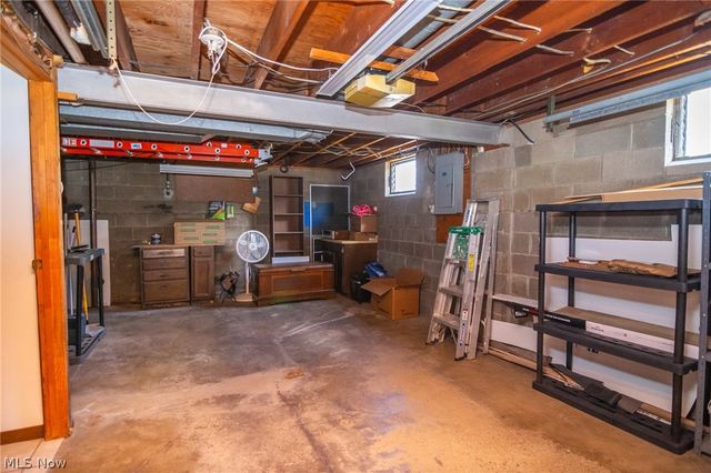 116 Rex Avenue, Wintersville, OH 43953