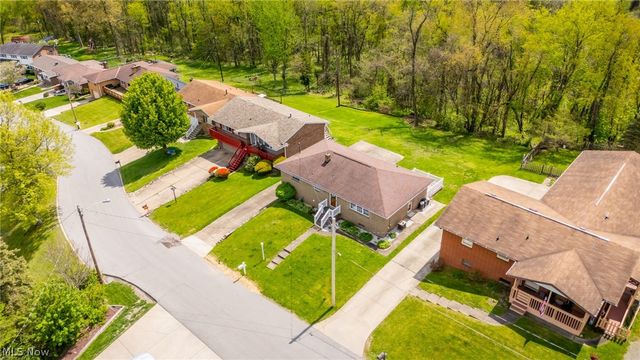 116 Rex Avenue, Wintersville, OH 43953