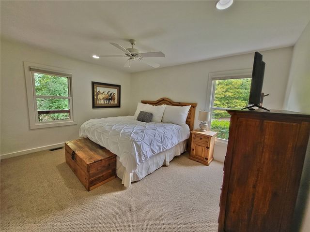 108 Carolina Cove Road, Seneca, SC 29672