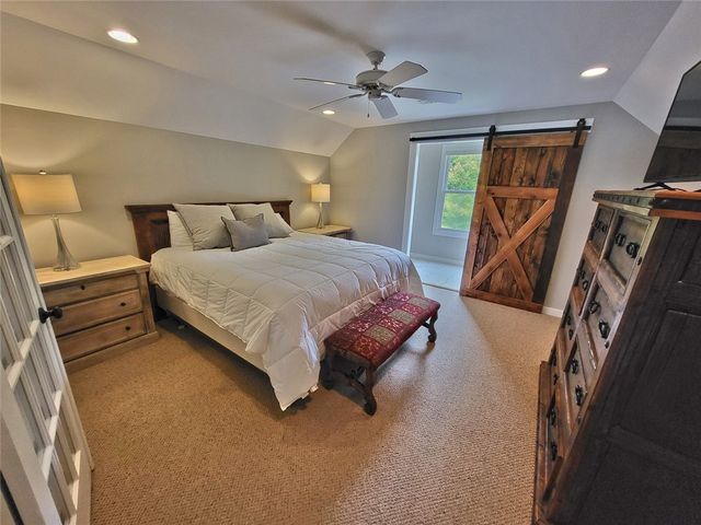 108 Carolina Cove Road, Seneca, SC 29672