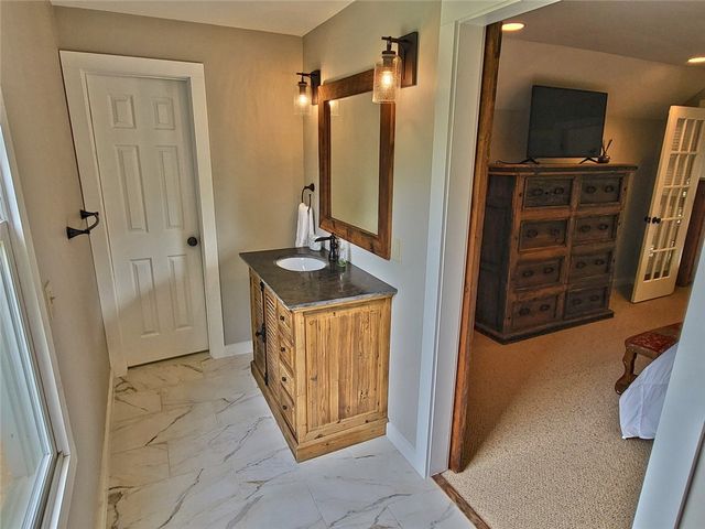 108 Carolina Cove Road, Seneca, SC 29672