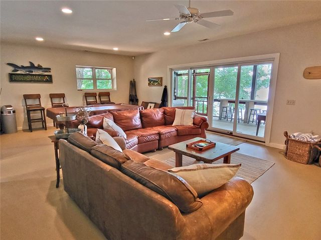 108 Carolina Cove Road, Seneca, SC 29672