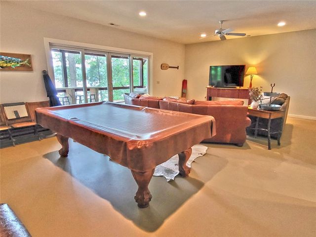108 Carolina Cove Road, Seneca, SC 29672