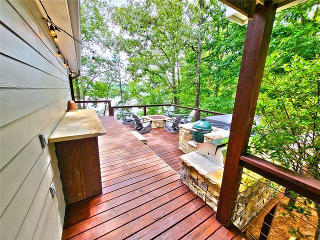 108 Carolina Cove Road, Seneca, SC 29672