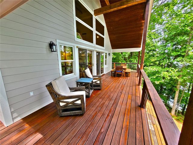 108 Carolina Cove Road, Seneca, SC 29672