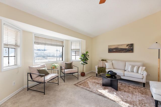 412 Southwind, Valley Center, KS 67147