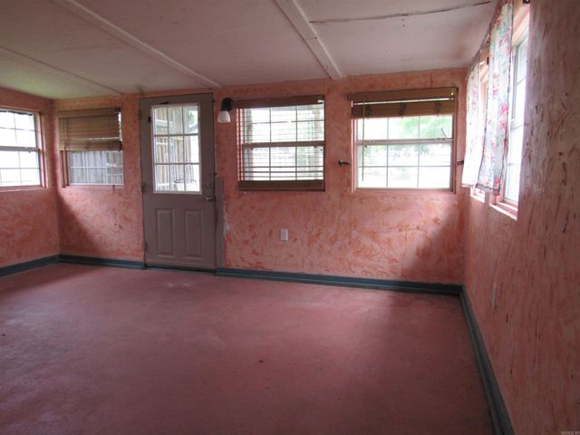 33 Reno Dr, Cabot, AR 72023