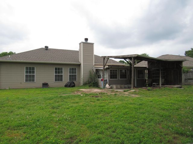 33 Reno Dr, Cabot, AR 72023