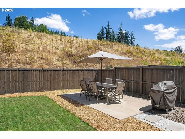 1794 Ne SHELL ROCK Dr, Estacada, OR 97023