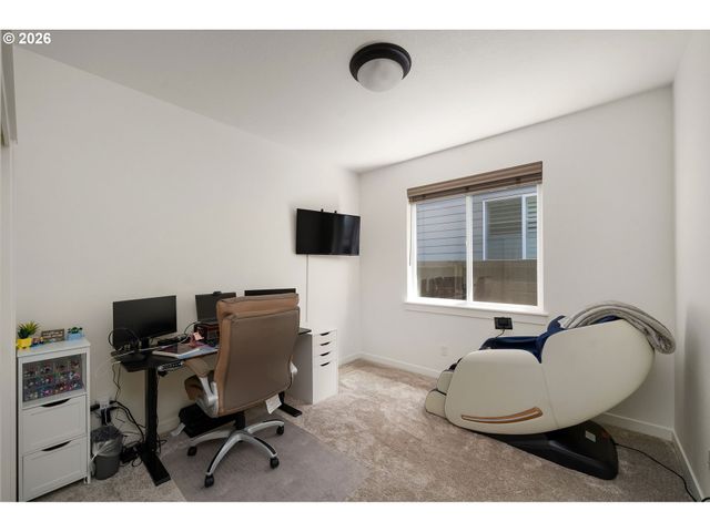 1794 Ne SHELL ROCK Dr, Estacada, OR 97023