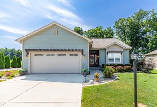 718 Hatch Lake Pkwy, Valparaiso, IN 46385