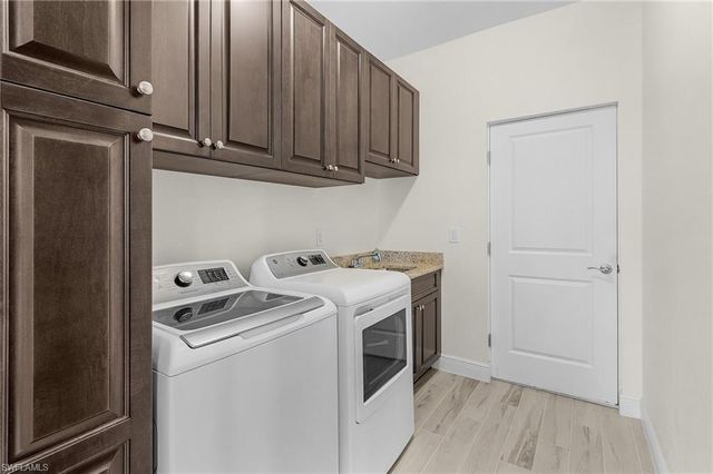 4201 NW 32nd ST, Cape Coral, FL 33993