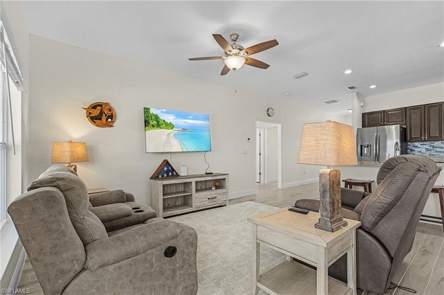 4201 NW 32nd ST, Cape Coral, FL 33993