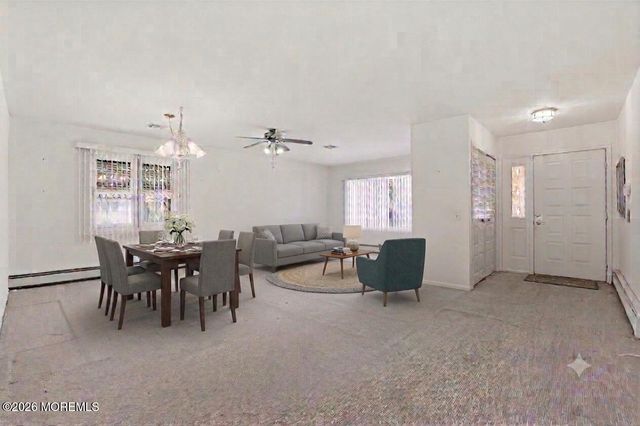 112 Pulaski Boulevard, Toms River, NJ 08757