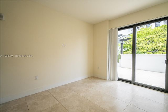 1091 Galiano St 306, Coral Gables, FL 33134