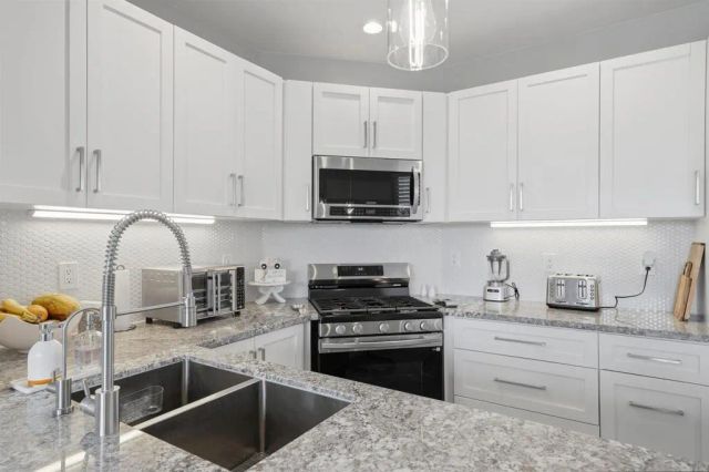 2457 La Costa Avenue, Chula Vista, CA 91915