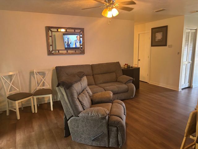 1566 Goodwood Drive, Tallahassee, FL 32308