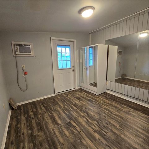 701 NW 24TH AVENUE, Gainesville, FL 32609