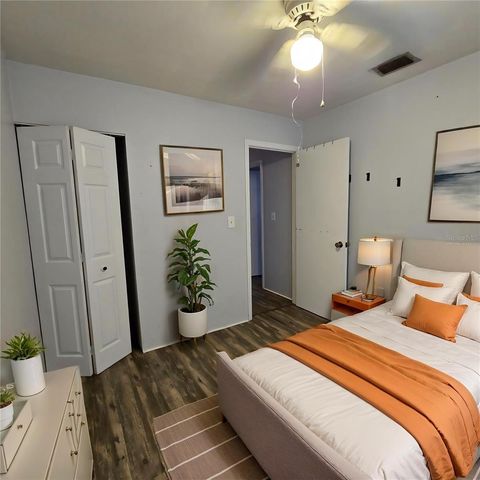 701 NW 24TH AVENUE, Gainesville, FL 32609
