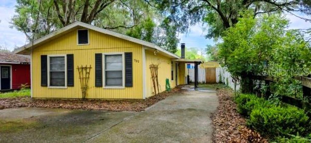 701 NW 24TH AVENUE, Gainesville, FL 32609