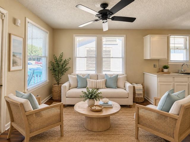 5507 Avenue P, Galveston, TX 77551