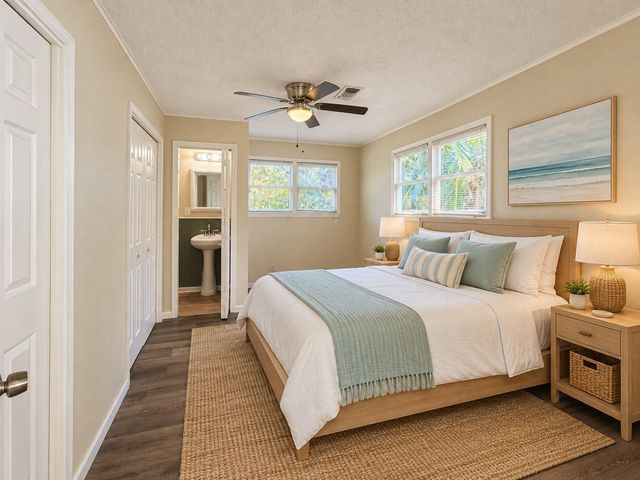 5507 Avenue P, Galveston, TX 77551