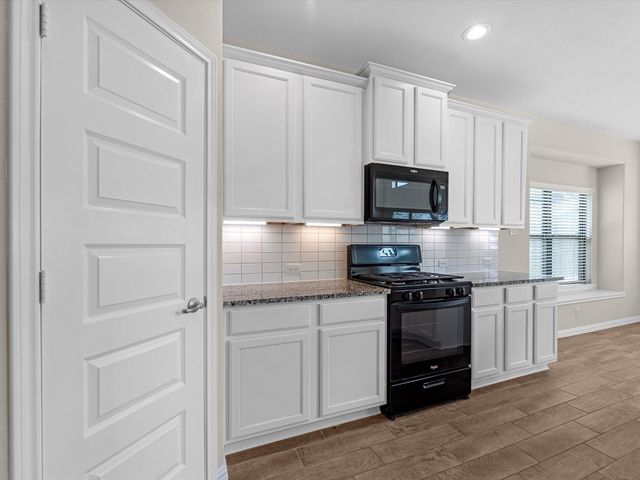 40575 Goldeneye Place, Magnolia, TX 77354
