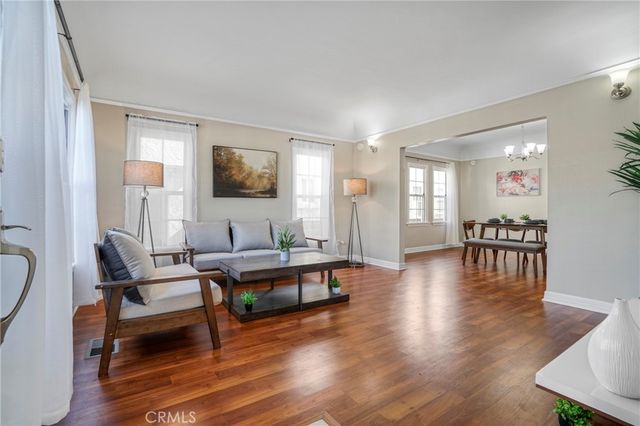 11290 Ivy Place, Los Angeles, CA 90064