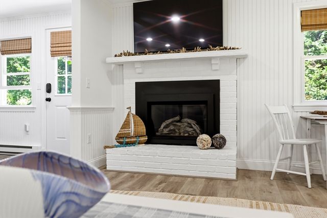 147 Snow Rd, Brewster, MA 02631