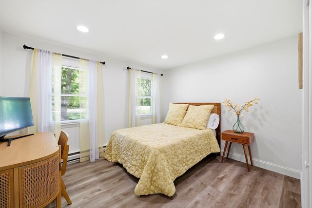 147 Snow Rd, Brewster, MA 02631