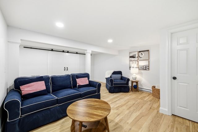 147 Snow Rd, Brewster, MA 02631