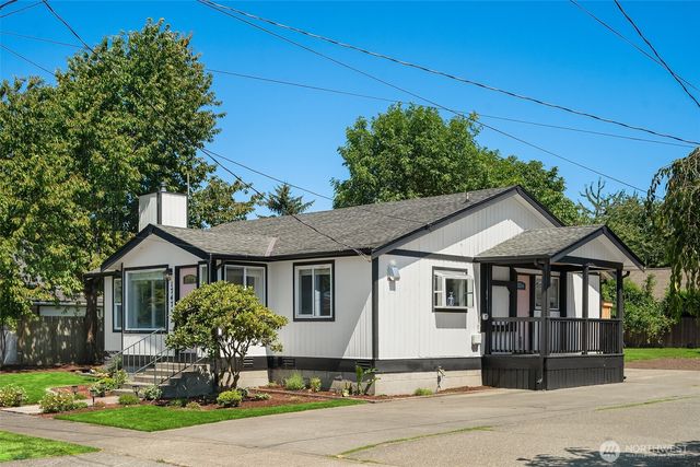 1747 Harding Street, Enumclaw, WA 98022
