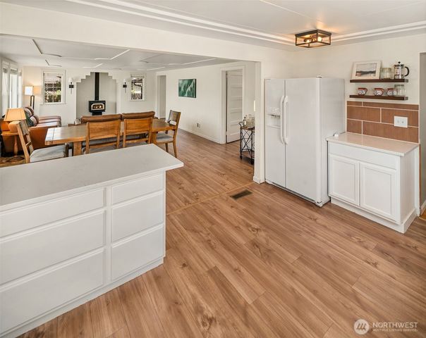 1747 Harding Street, Enumclaw, WA 98022