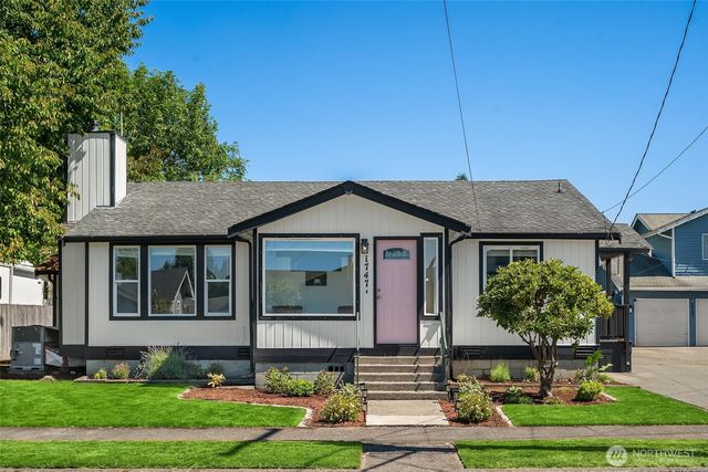 1747 Harding Street, Enumclaw, WA 98022
