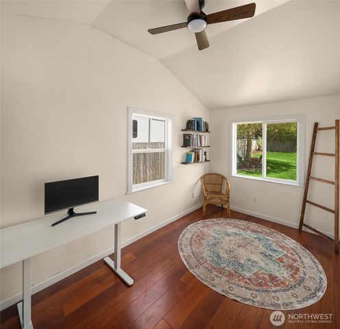 1747 Harding Street, Enumclaw, WA 98022