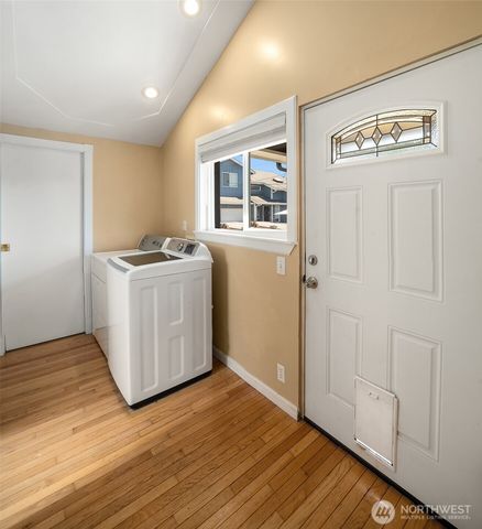 1747 Harding Street, Enumclaw, WA 98022