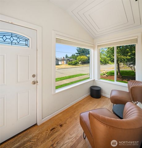 1747 Harding Street, Enumclaw, WA 98022