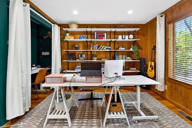 388 Linden Circle, Pawleys Island, SC 29585