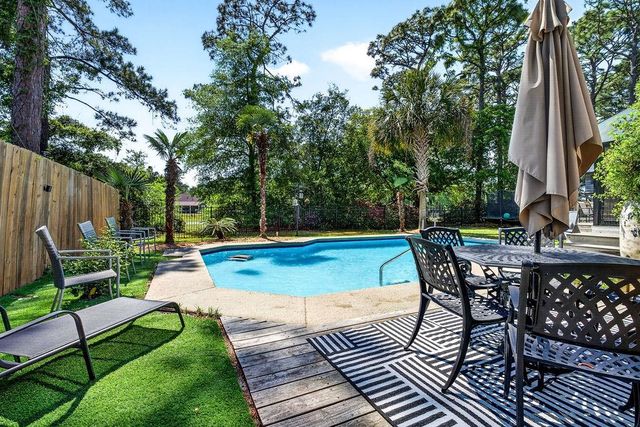 388 Linden Circle, Pawleys Island, SC 29585