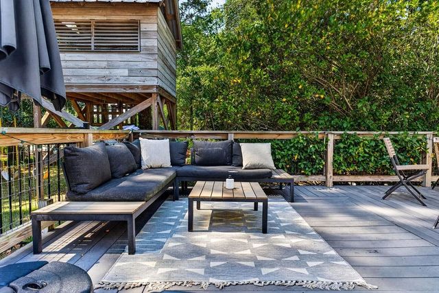 388 Linden Circle, Pawleys Island, SC 29585