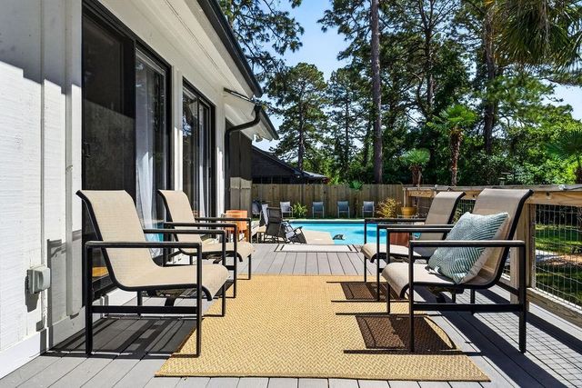 388 Linden Circle, Pawleys Island, SC 29585