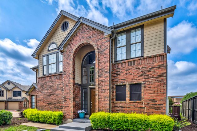 412 Santa Fe Trail 84, Irving, TX 75063