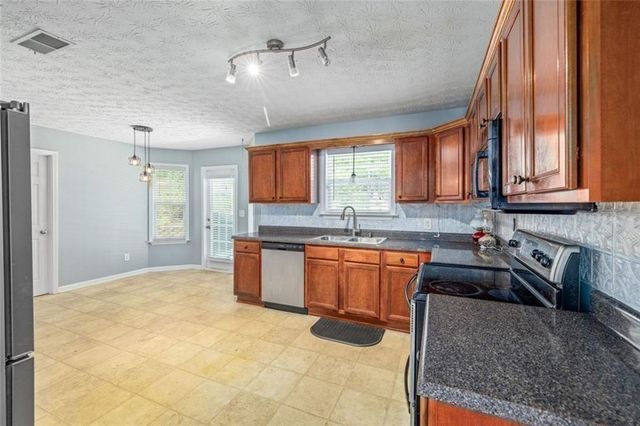 3286 High View Court, Gainesville, GA 30506