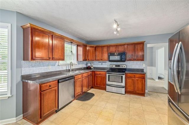 3286 High View Court, Gainesville, GA 30506