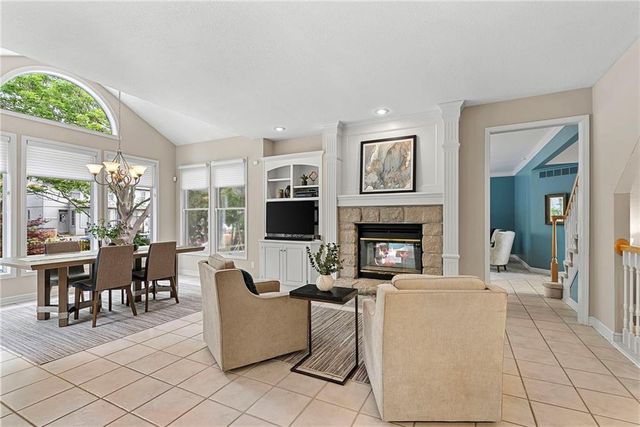 9308 W 150th Terrace, Overland Park, KS 66221