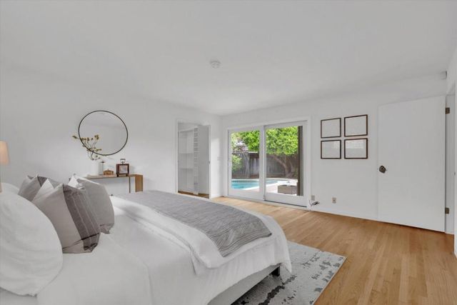 18967 Palo Oaks Court, Saratoga, CA 95070