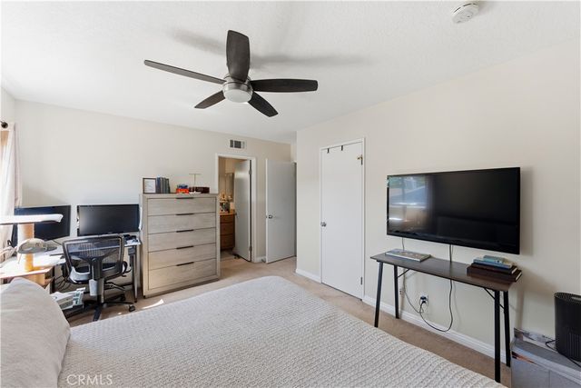 29123 Thousand Oaks C, Agoura Hills, CA 91301