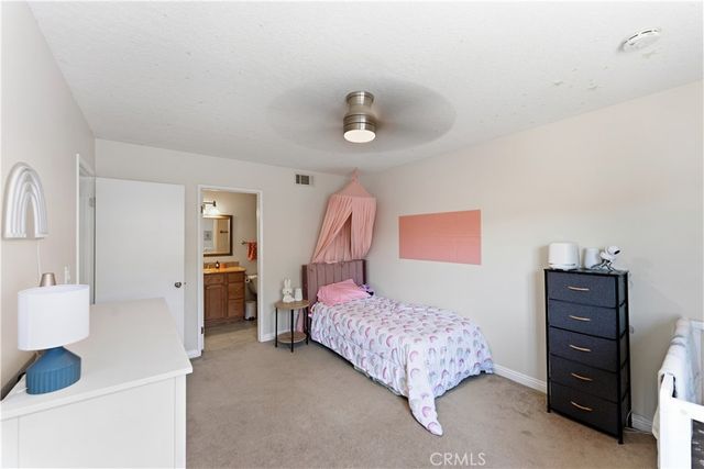 29123 Thousand Oaks C, Agoura Hills, CA 91301