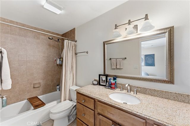 29123 Thousand Oaks C, Agoura Hills, CA 91301