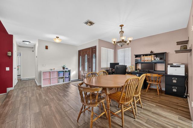 6025 Roloff Way, Orangevale, CA 95662